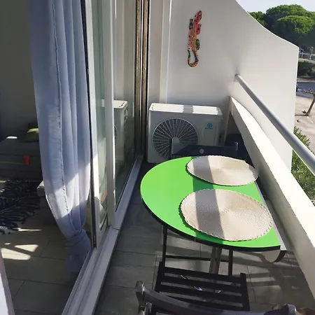 Petit Cocon Baigne De Lumiere לה-גרו-דו-רואה