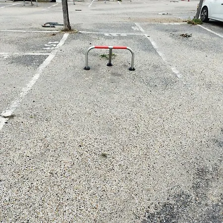 Petit Cocon Baigne De Lumiere